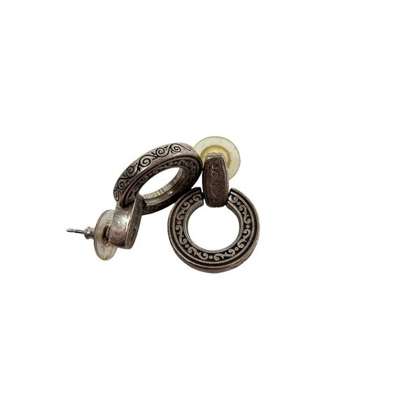 Vintage Sivertone Door Knocker Earrings Embossed 1 1/8" Drop Post Pierced - Picture 5 of 6